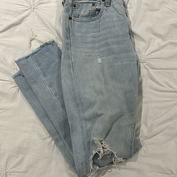 Levi high waisted jeans - Picture 3 of 3